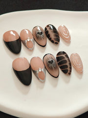 Vintage Brown Black Heart Embossed Fake Nails