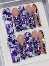 Hollow Out Hand Drawn Flower Fake Nails