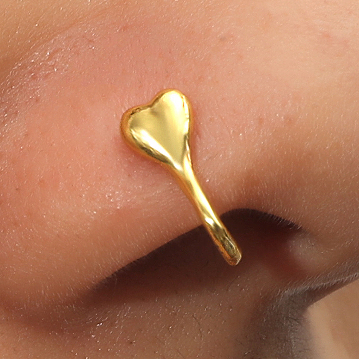 Zircon Leaf Heart U-Shape Nose Studs