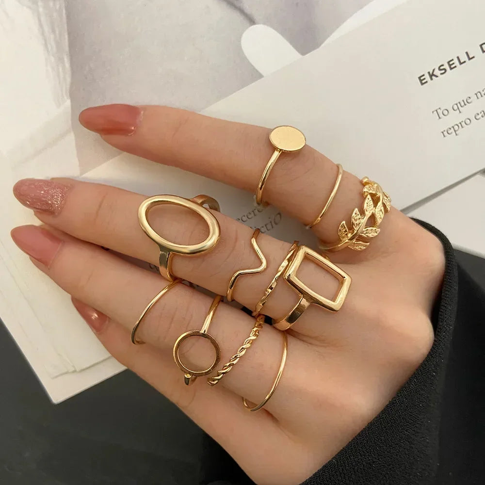 Boho Gold Heart Geometric Gothic Pearl Ring