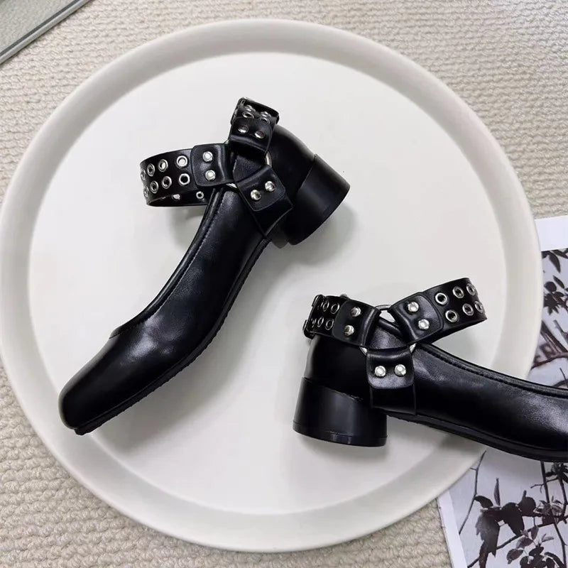 Vintage Rivet Belt Buckle Metal Loafers Flat