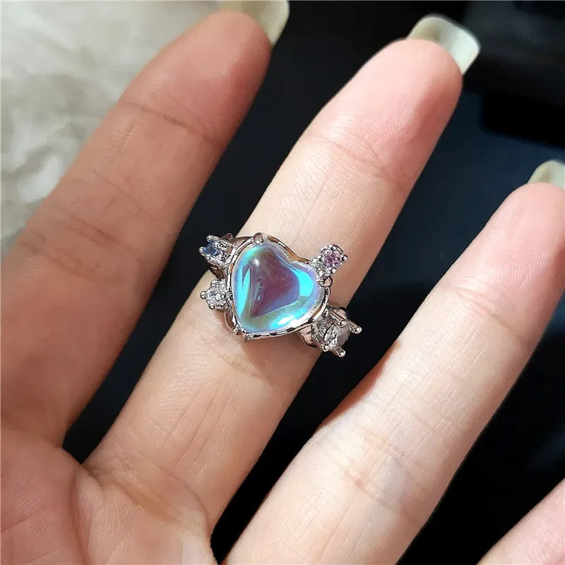 Cyberpunk Spinal Bone Gothic Claw Ring