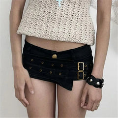 Metal Buckle Low Waist Short