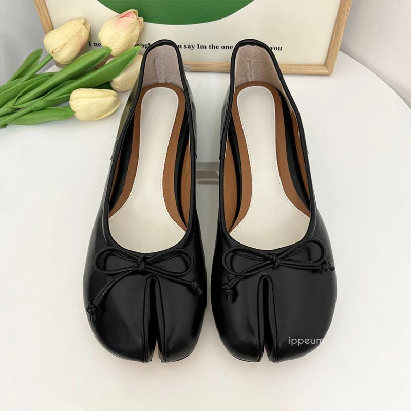 Women Red PU Leather Split Toe Ballet Flat