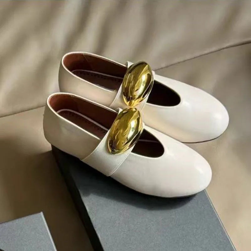 Round Toe Flat Bottomed Mary Jane Leather Oversized Buckle Flat