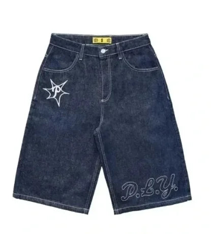 Wing Pattern Loose Short