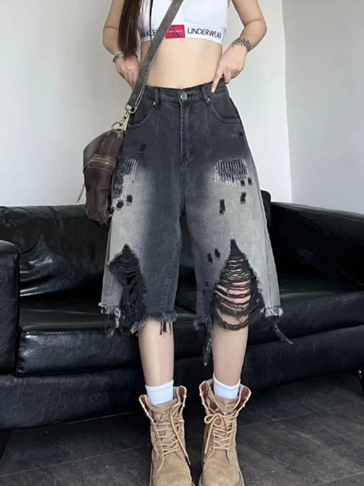Gradient Hole Denim Short