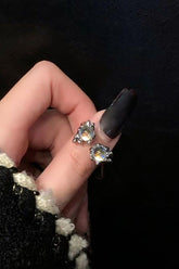 Niche Retro Floral Court Stack Ring