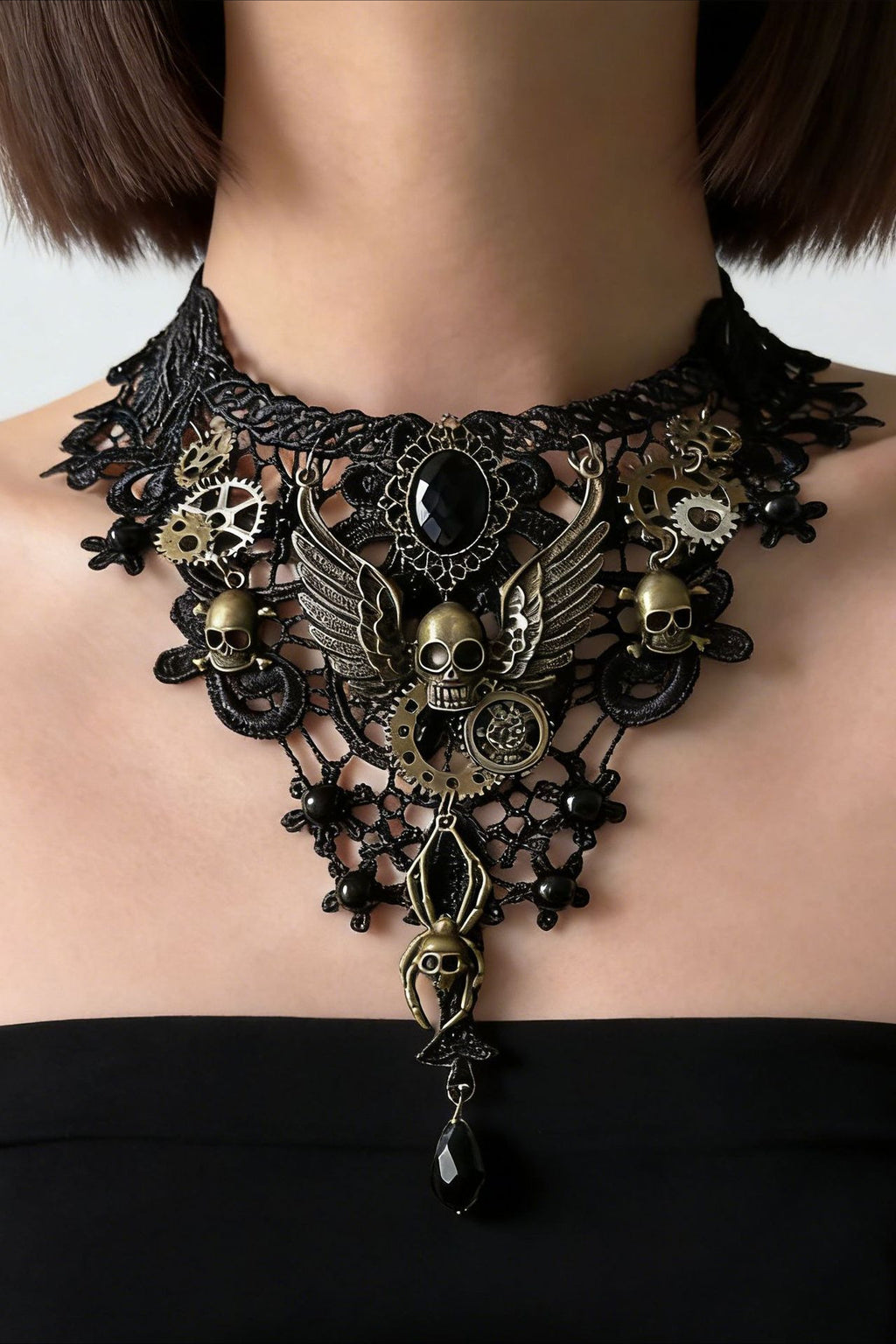 Chic Oversized Lace Pendant Necklace