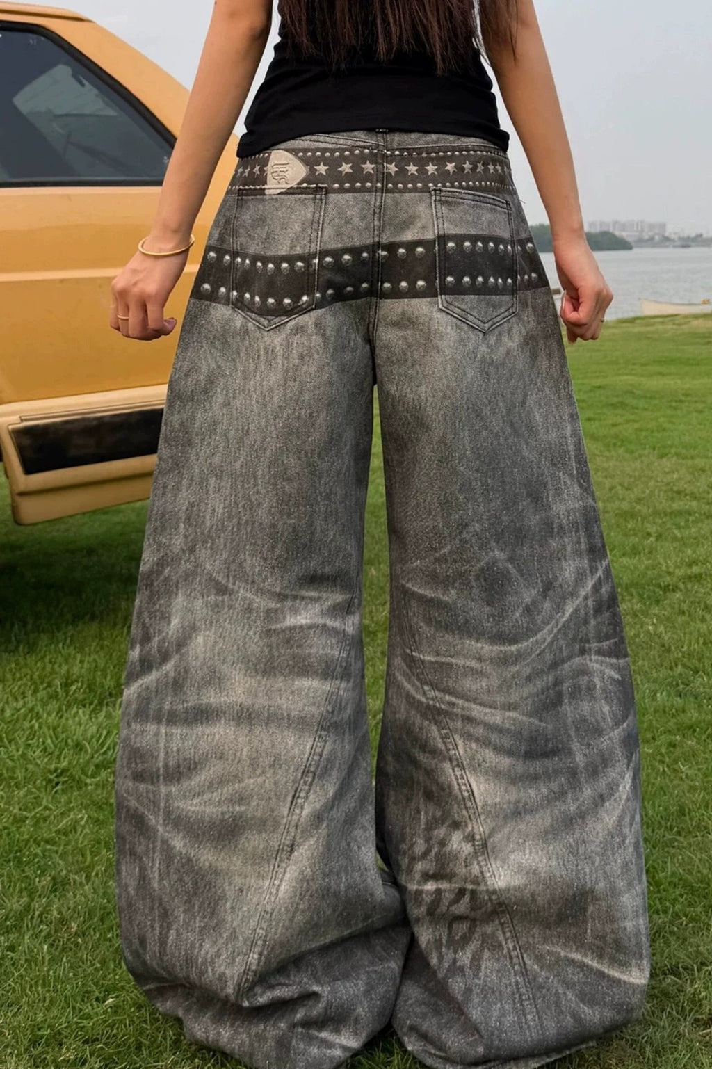 Western Print Double-Belt Barrel Jeans