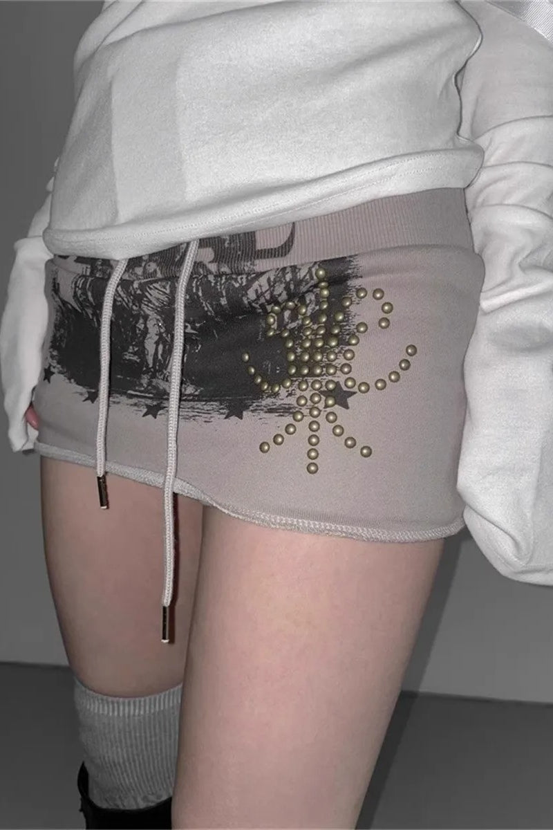 Versatile High Waist Rivet Skirt