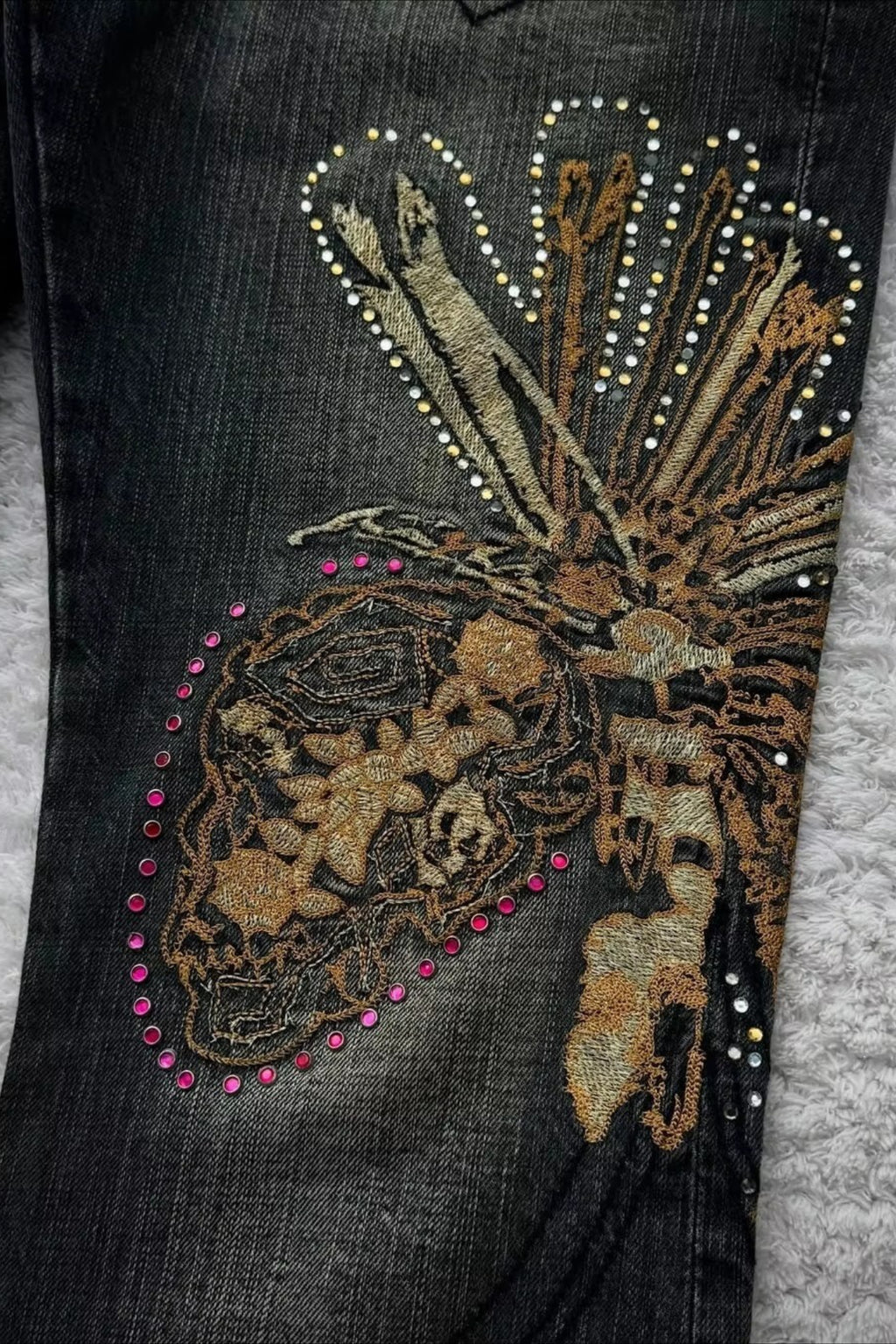 Embroidered Wing Washed Flare Jeans