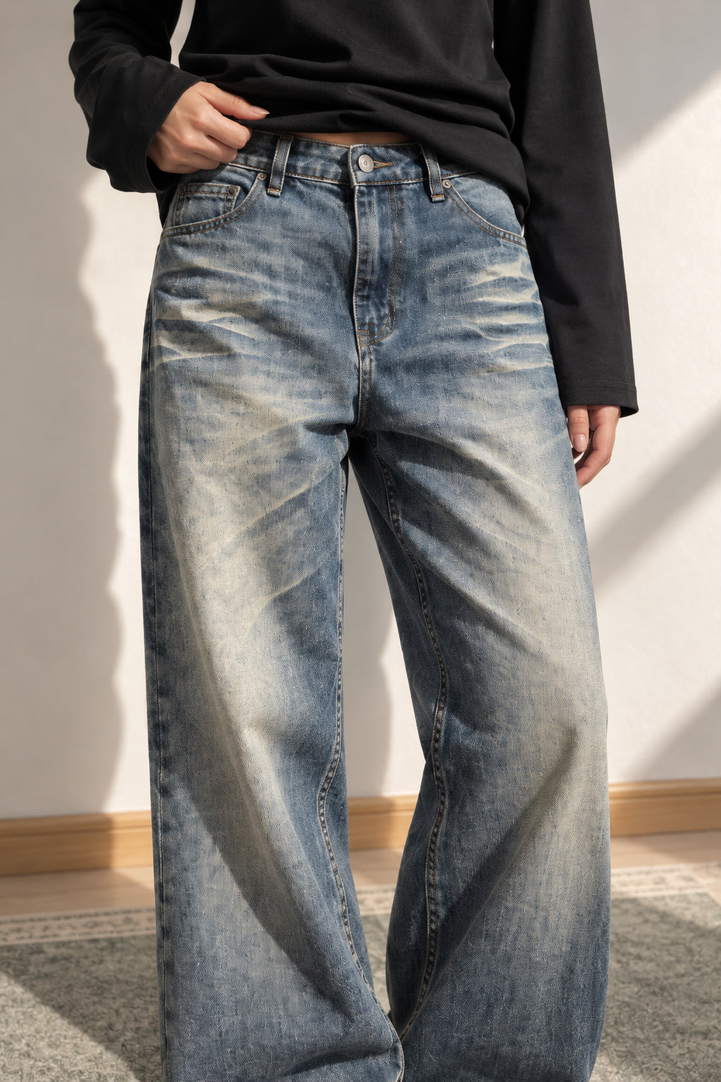 Embroidered Slouchy Straight Denim Trousers