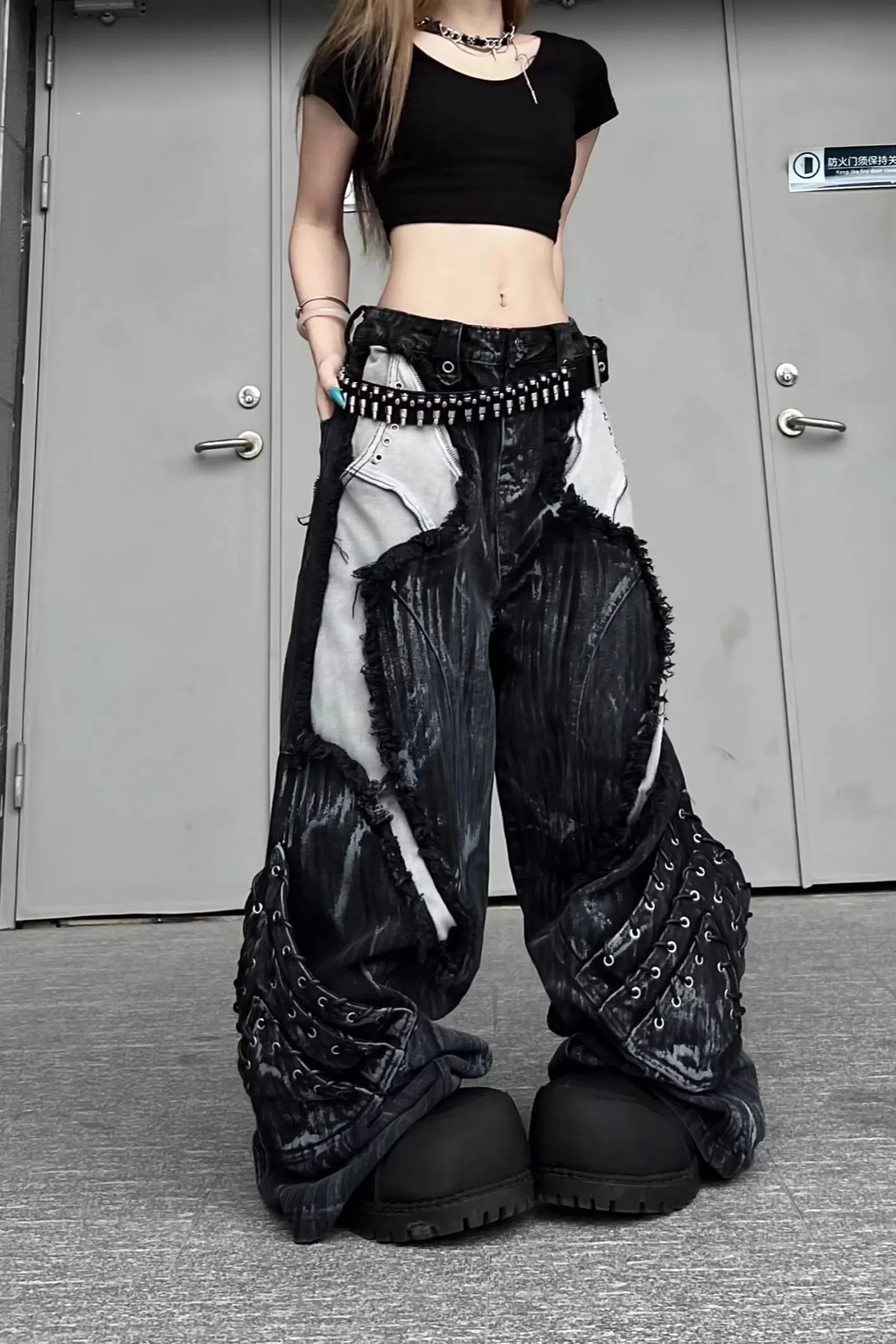 Vintage Patchwork Distressed Pants Secondary image