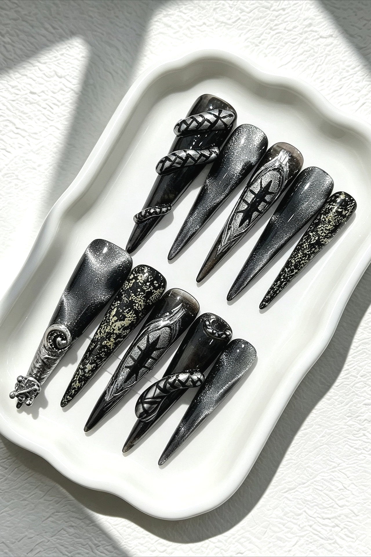 Snake Eye Glitter Long Stiletto Dark Press On Nails
