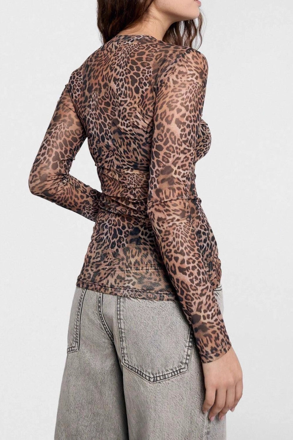Leopard Pattern Base Mesh Top Secondary image