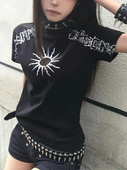 Vintage Punk Standard Shoulder Short Sleeve T-Shirt