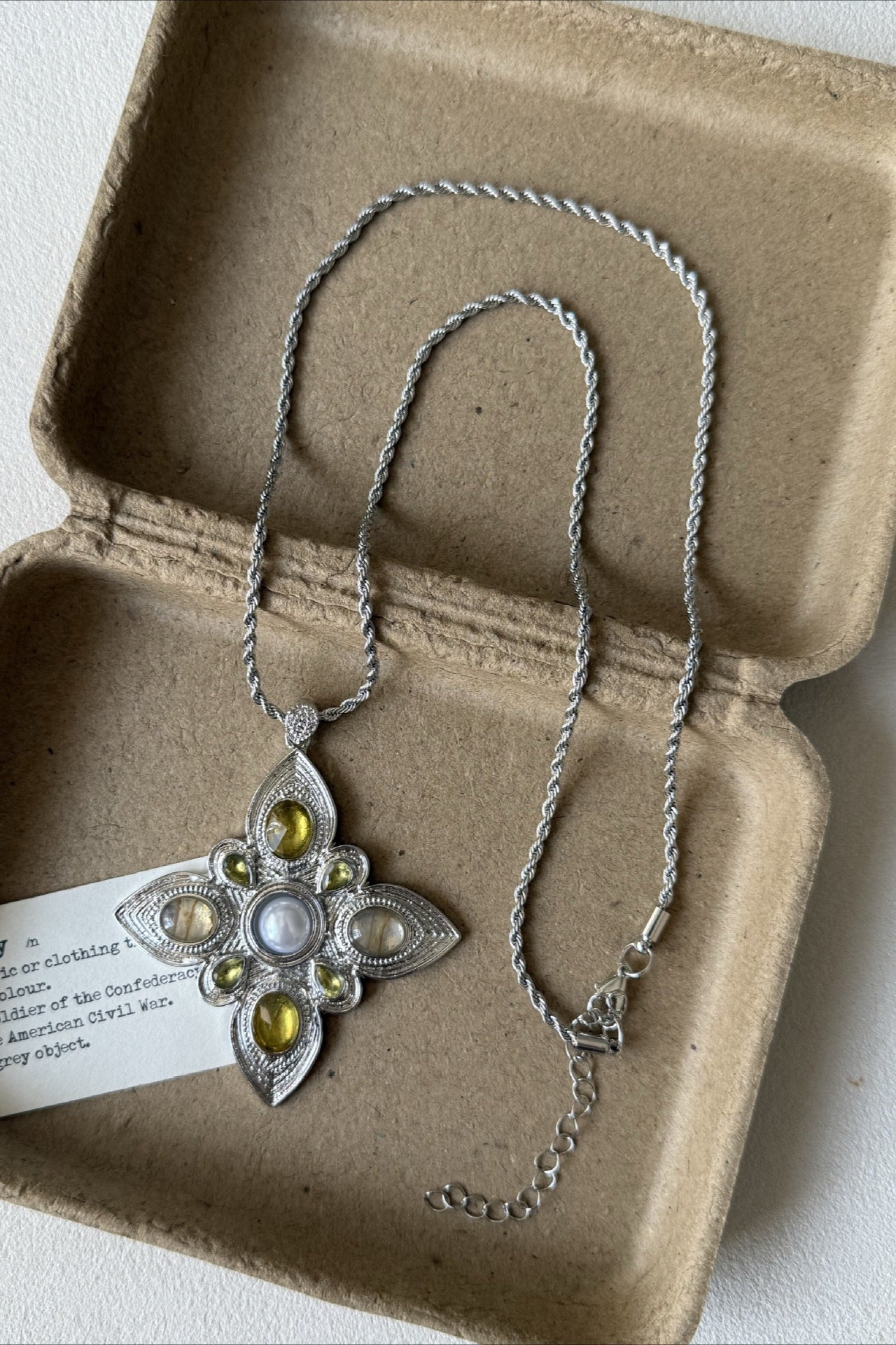 Y2K Chic Clover Zircon Necklace Secondary image