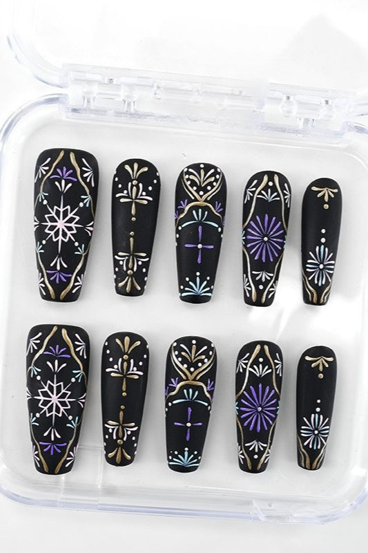 Gothic Dark Pattern Press On Nails Main image