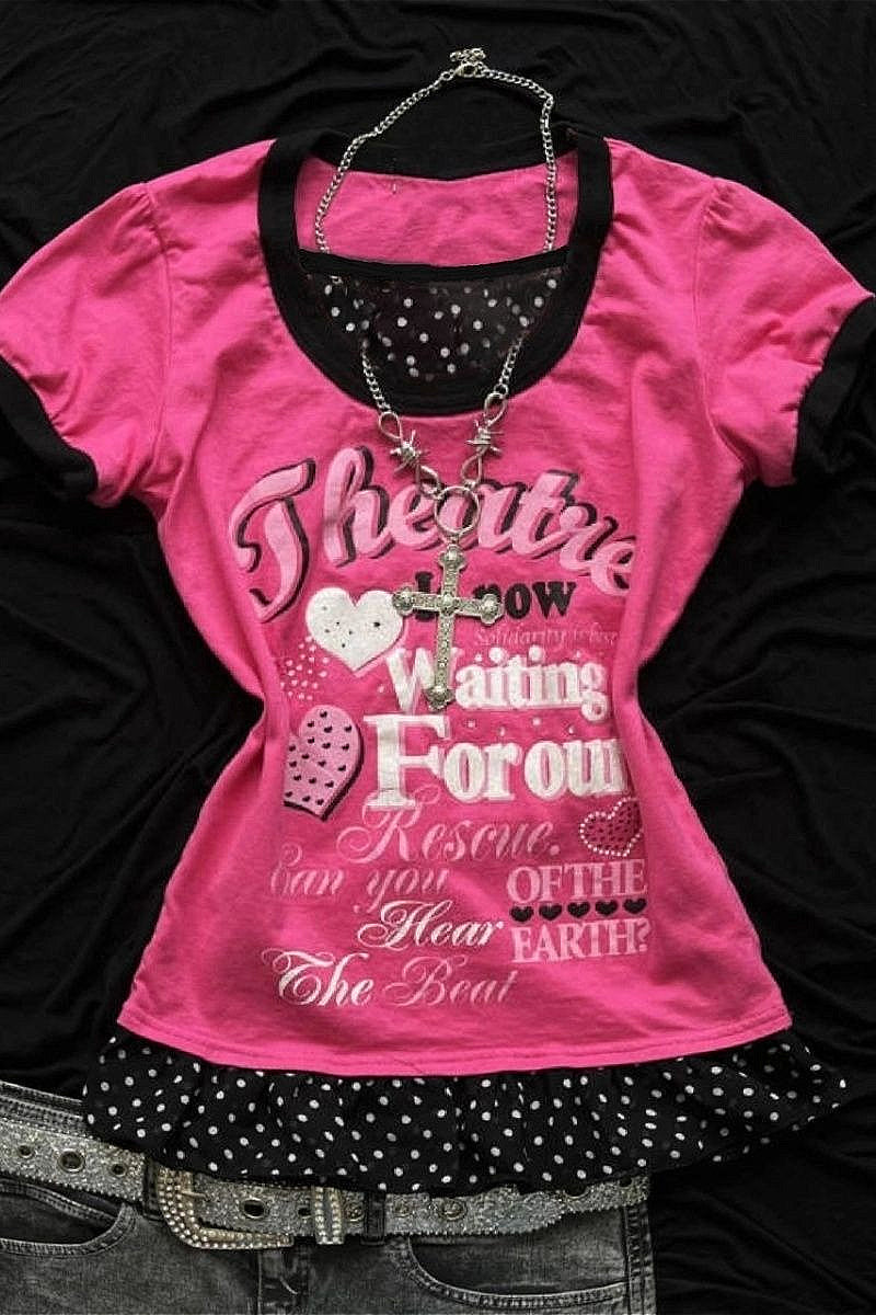 Vintage Hot Girl Print Millennium T-Shirt Main image