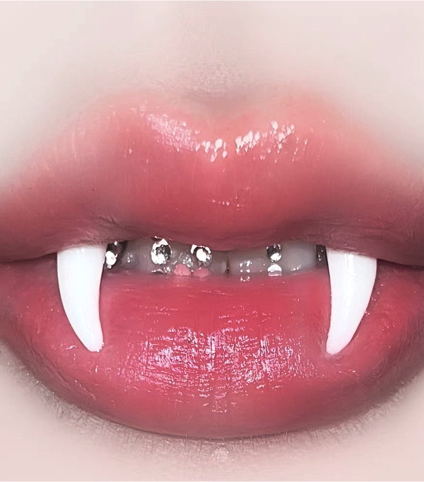 Demon Fangs Dracula Lip Stud
