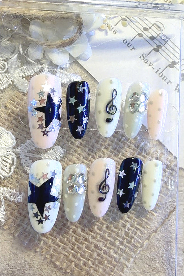 Y2K Plaid Piano Note Press On Nails Secondary image