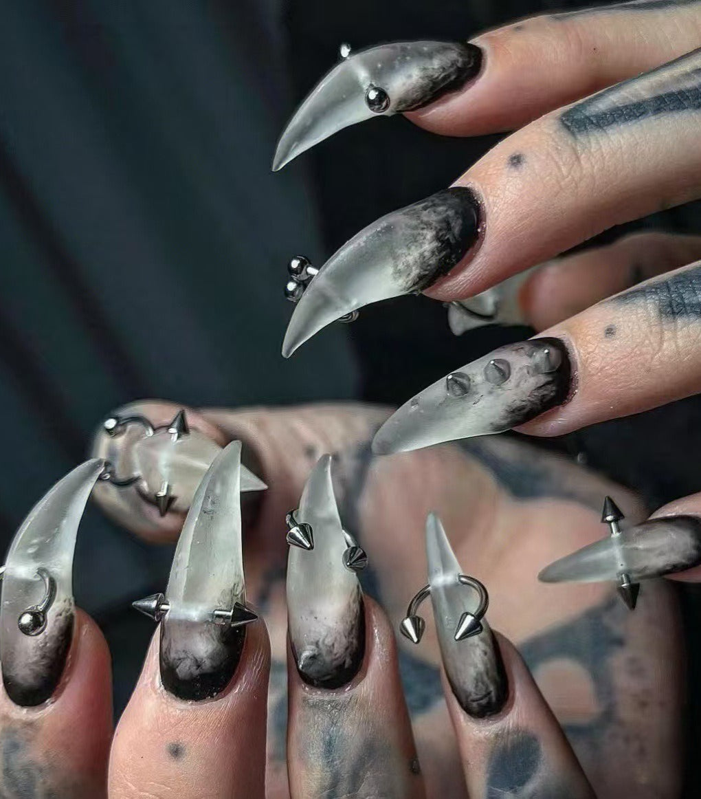 Rivet Cat Paw Press On Nails Main image