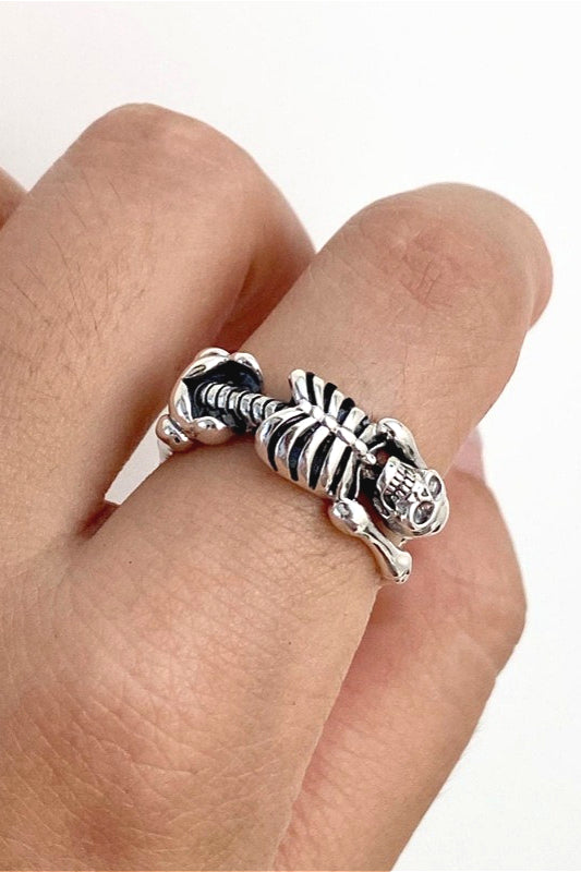 Vintage Punk Skull Finger Ring
