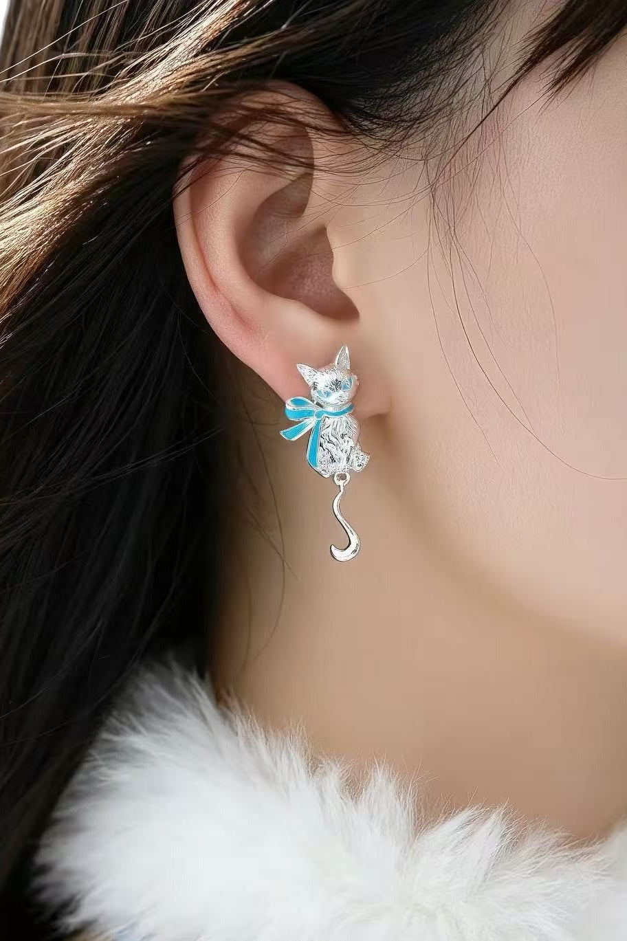 Cat Bow Detachable Drop Earrings Secondary image