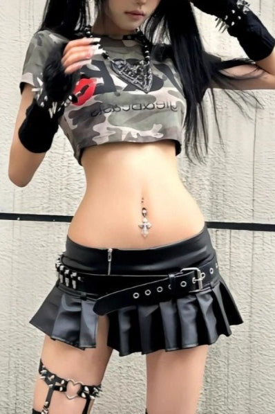 Y2K Distressed Camo Fitted Crop Top Secondary image