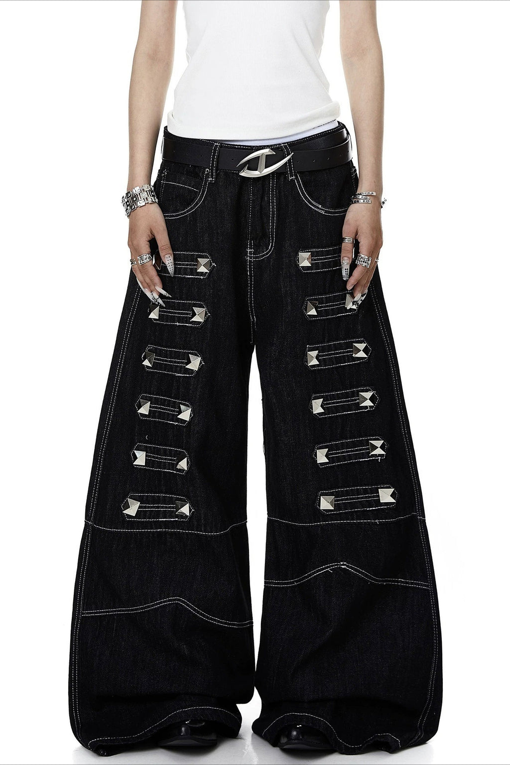 Studded Contrast-Stitch Flared Jeans
