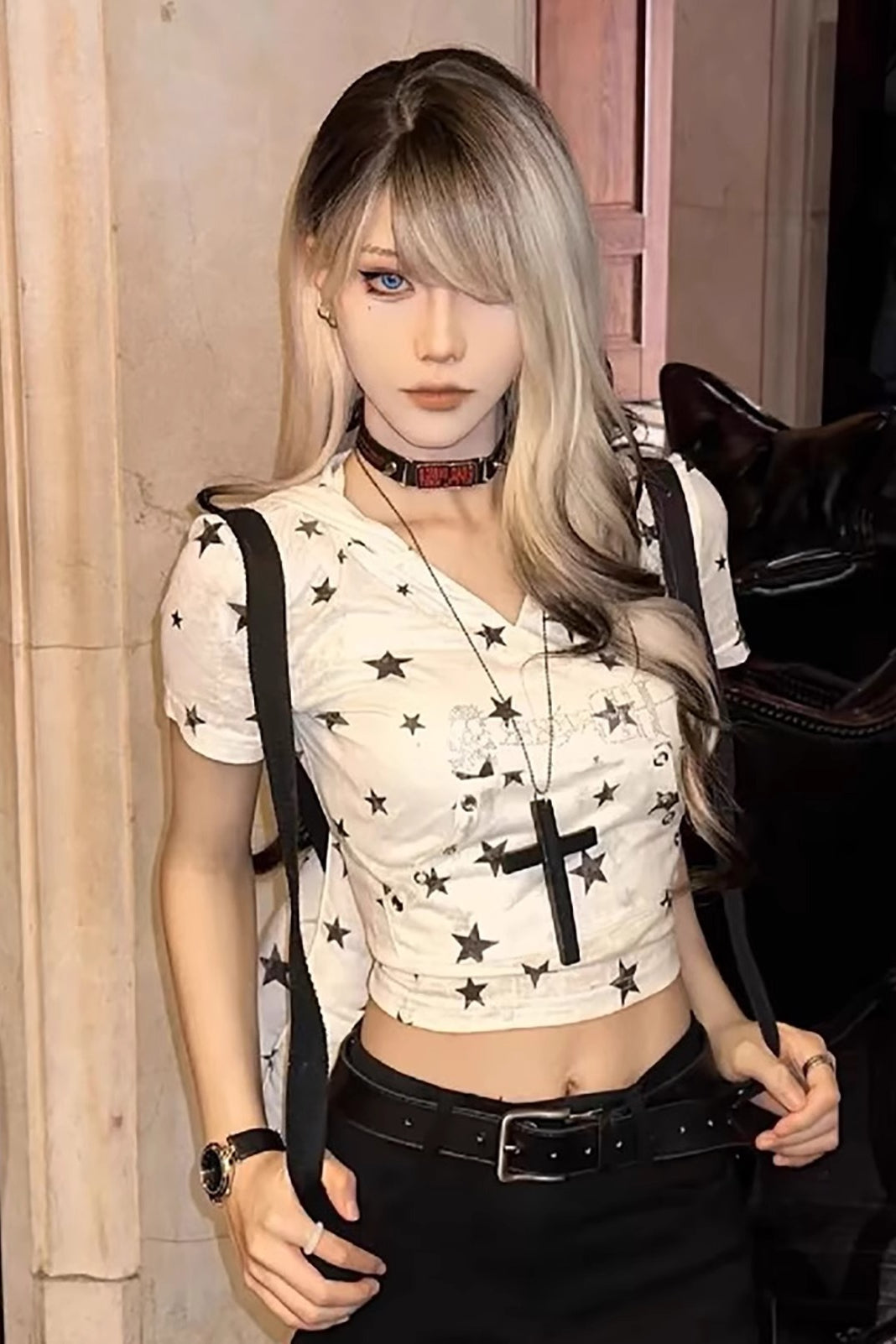 Punk Star Print Slim V-neck Hooded Crop Top Secondary image