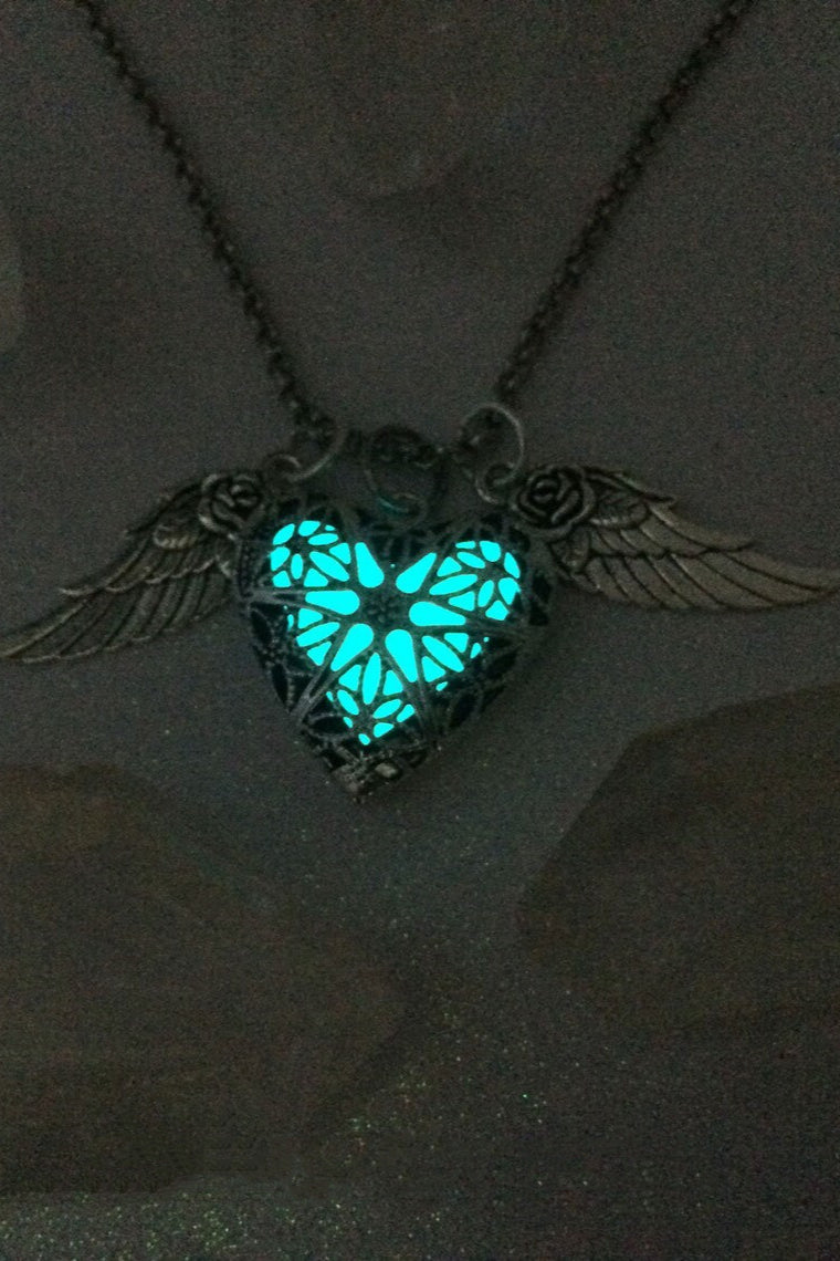 Romantic Luminous Wing Heart Necklace