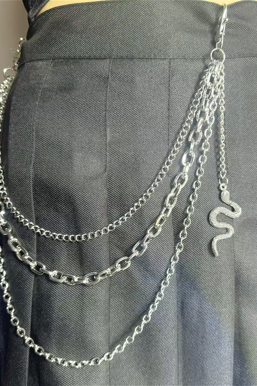 Gothic Vintage Metal Waist Chain Secondary image