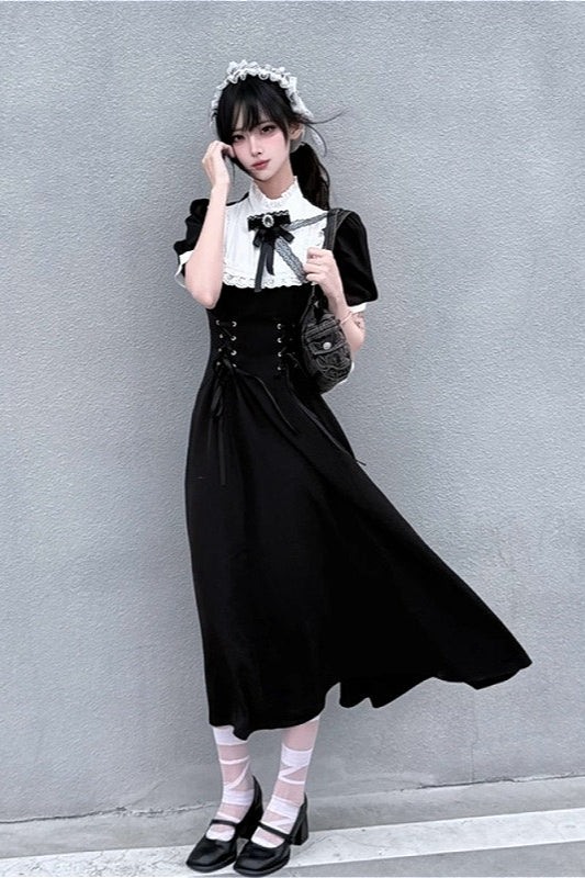 Gothic Lace Panel Slim Fit Midi Dress Main image