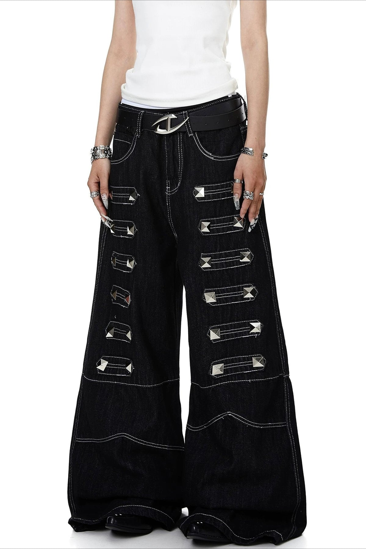Multi Zip Pocket Wide Leg Cargo Jeans