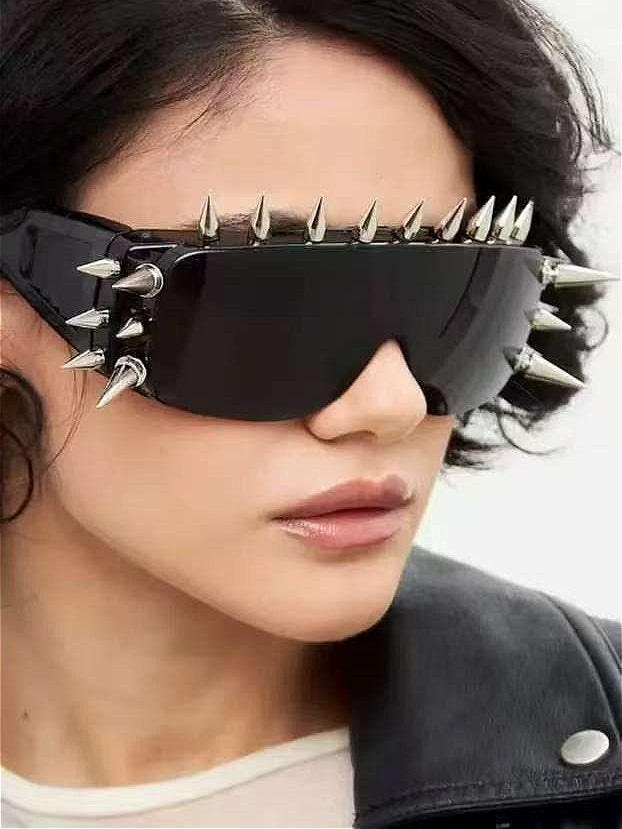 Cyberpunk Demon Rivet Glasses Secondary image