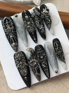Dark Gothic Skull Retro Long Stiletto Press On Nails