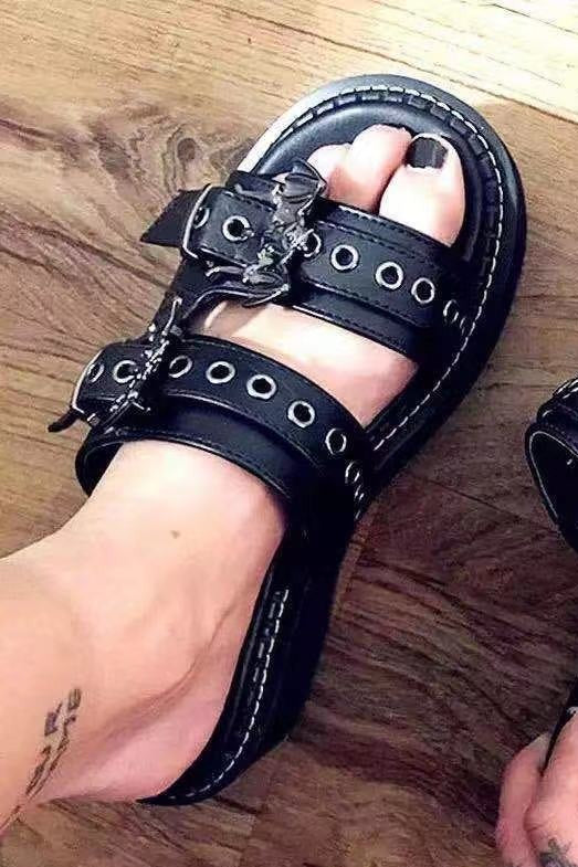 Chain Buckle Platform Slide Sandals