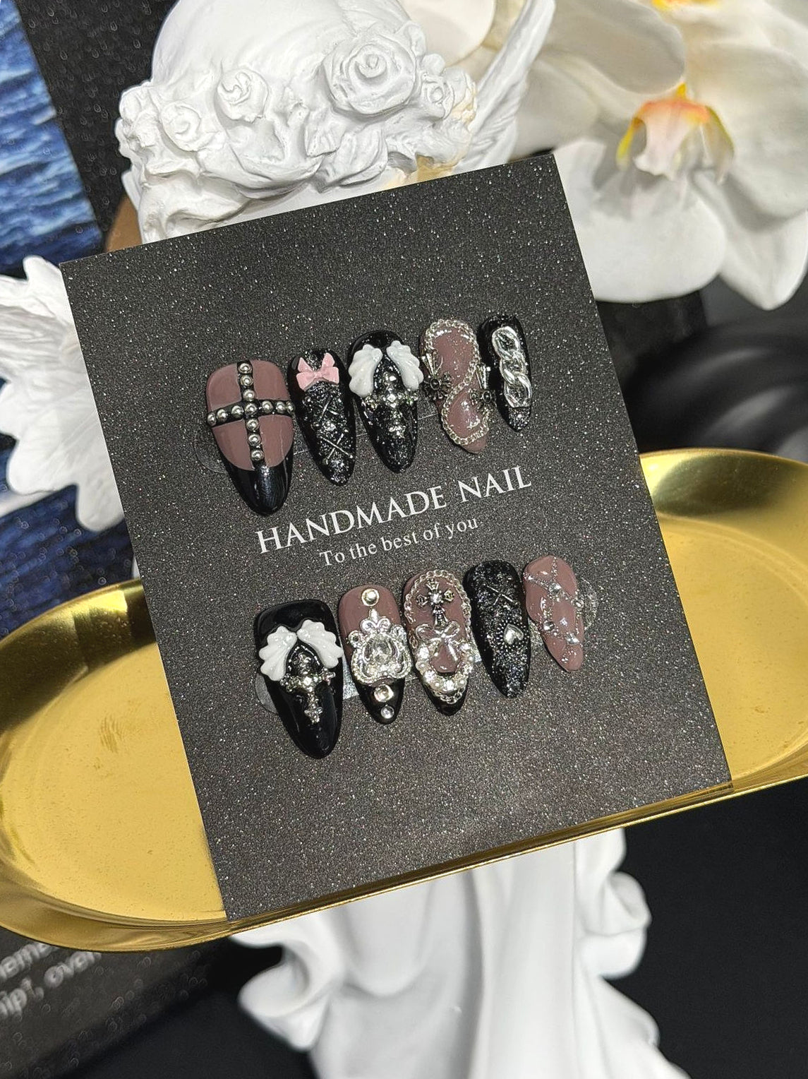 Gothic Angel Cross Press On Nails Main image