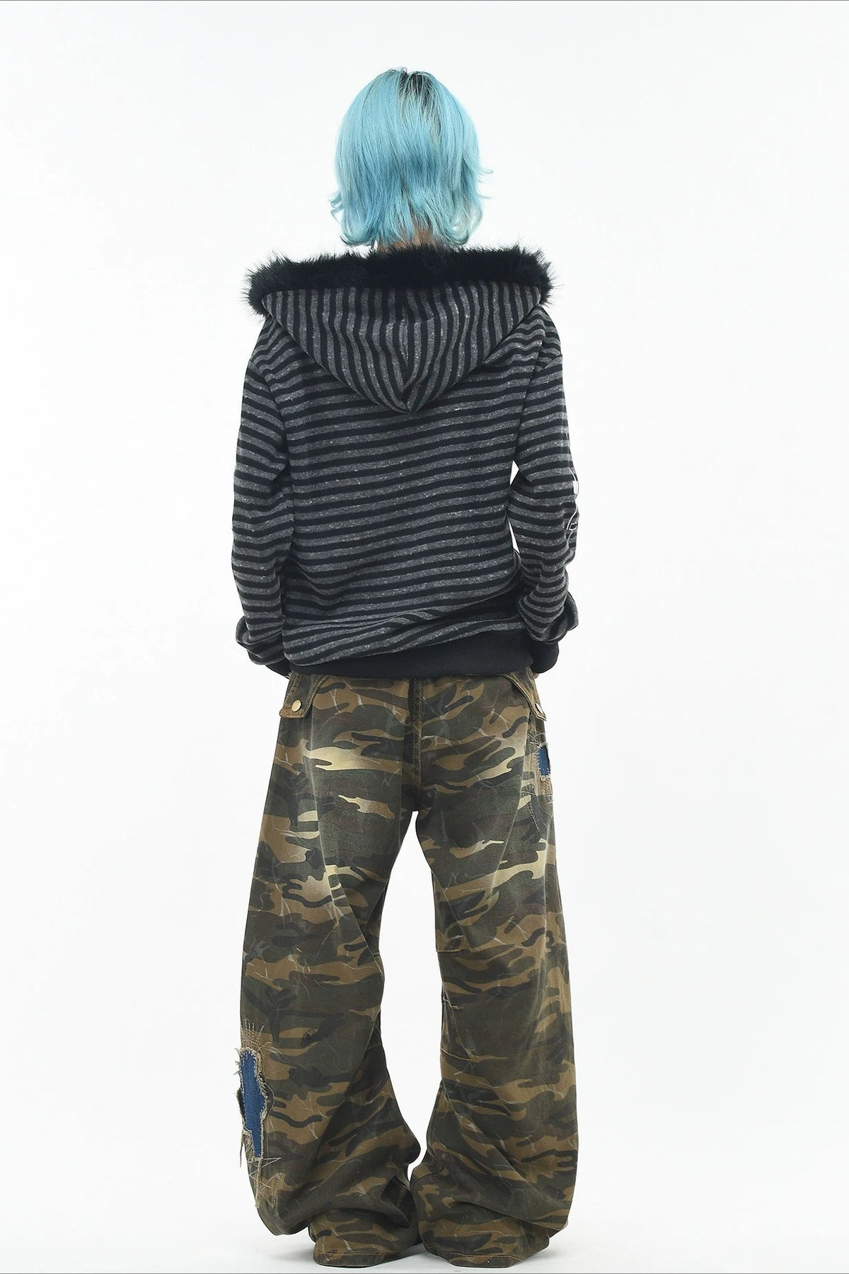 GothicPunkBlack and Grey Striped Cropped Hoodie