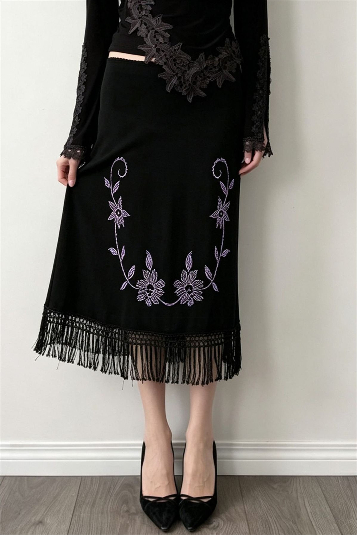 Floral Motif Fringe Hem Skirts