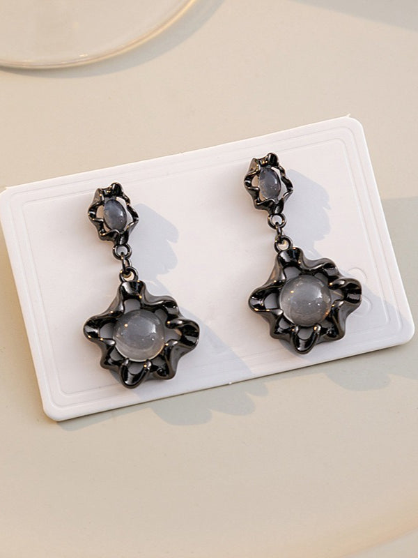 Dark Cat's Eye Stone Silver Pin Earrings Secondary image