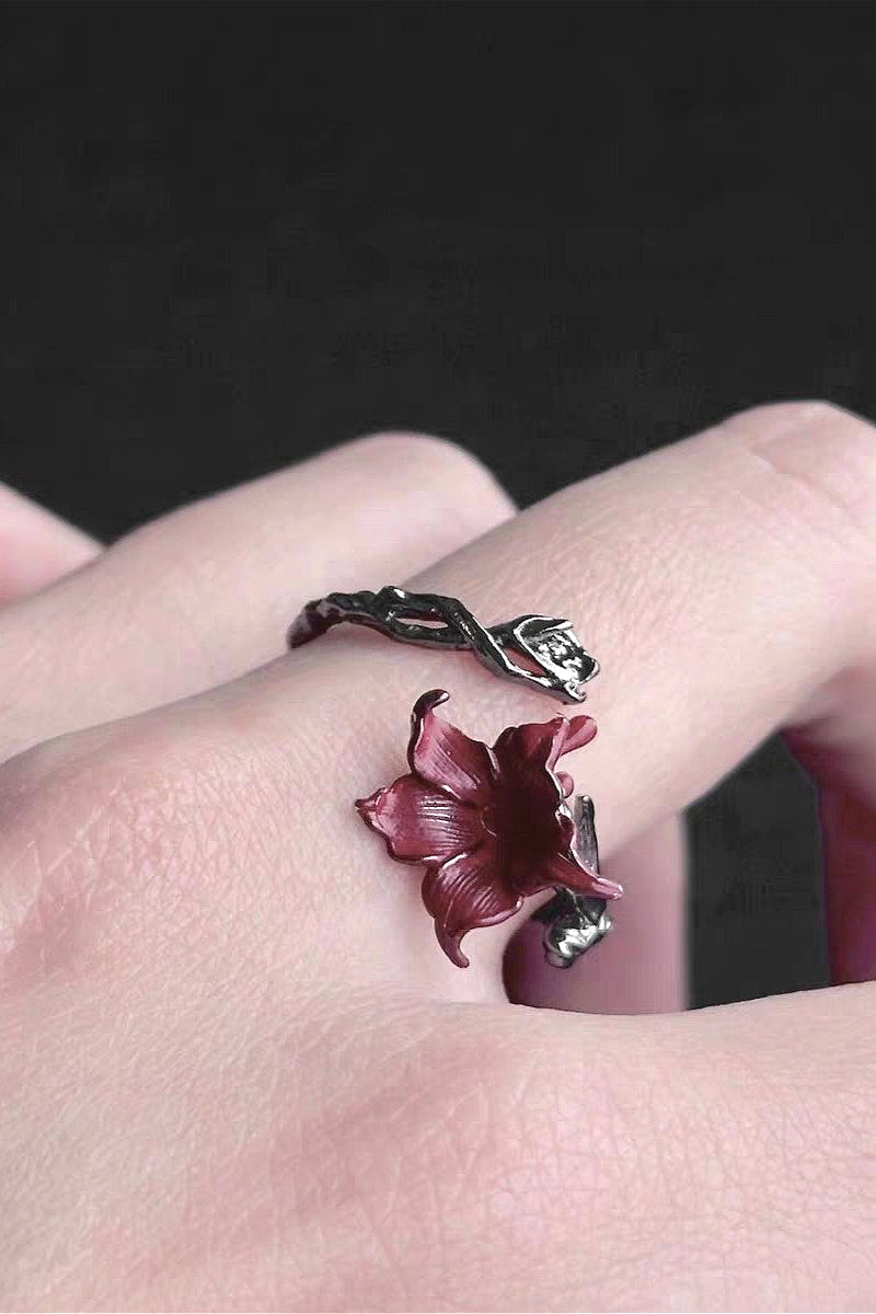 Retro Gothic Mandala Ring