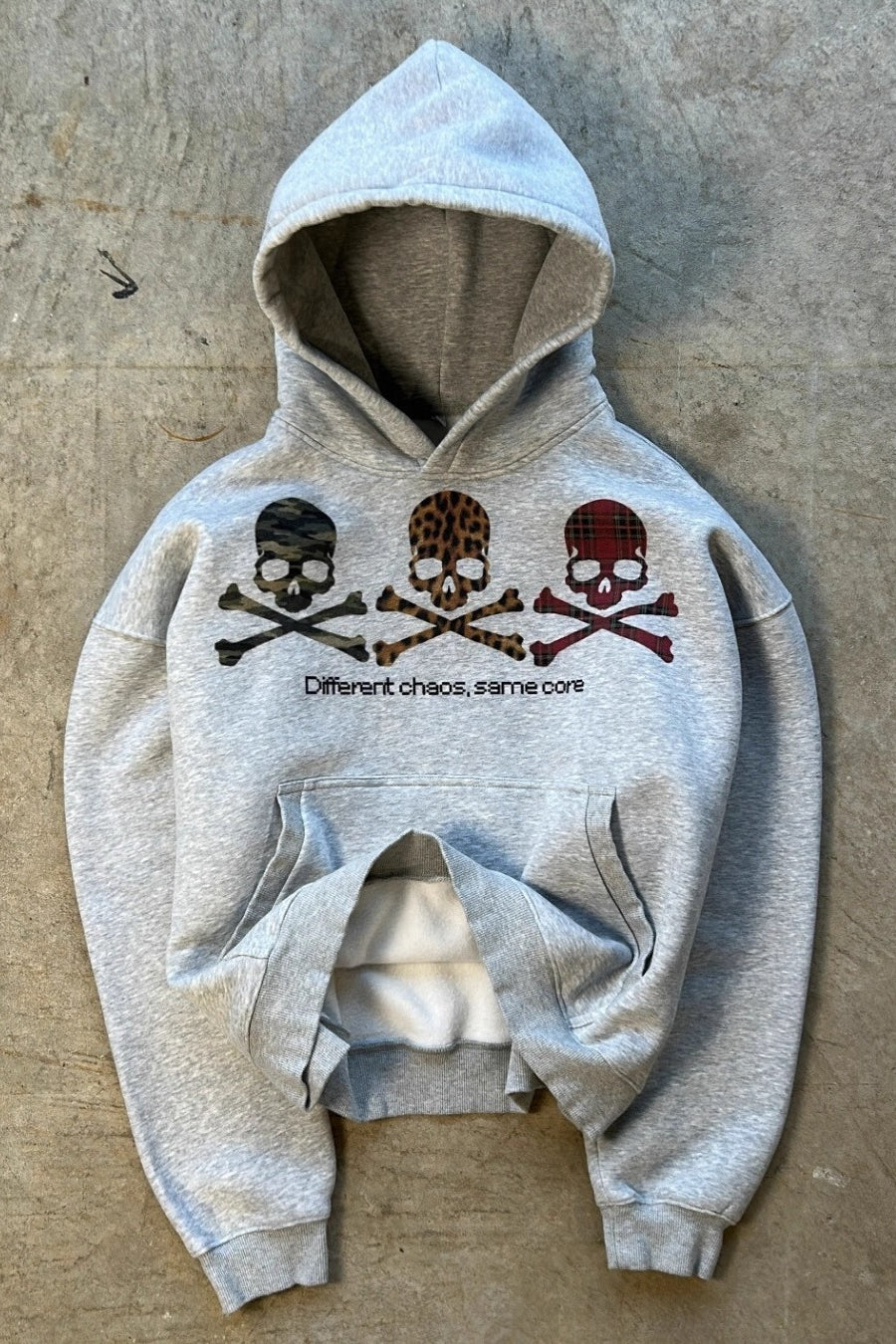 Plaid Skull Graphic Grey Pullover Hoodie Main image
