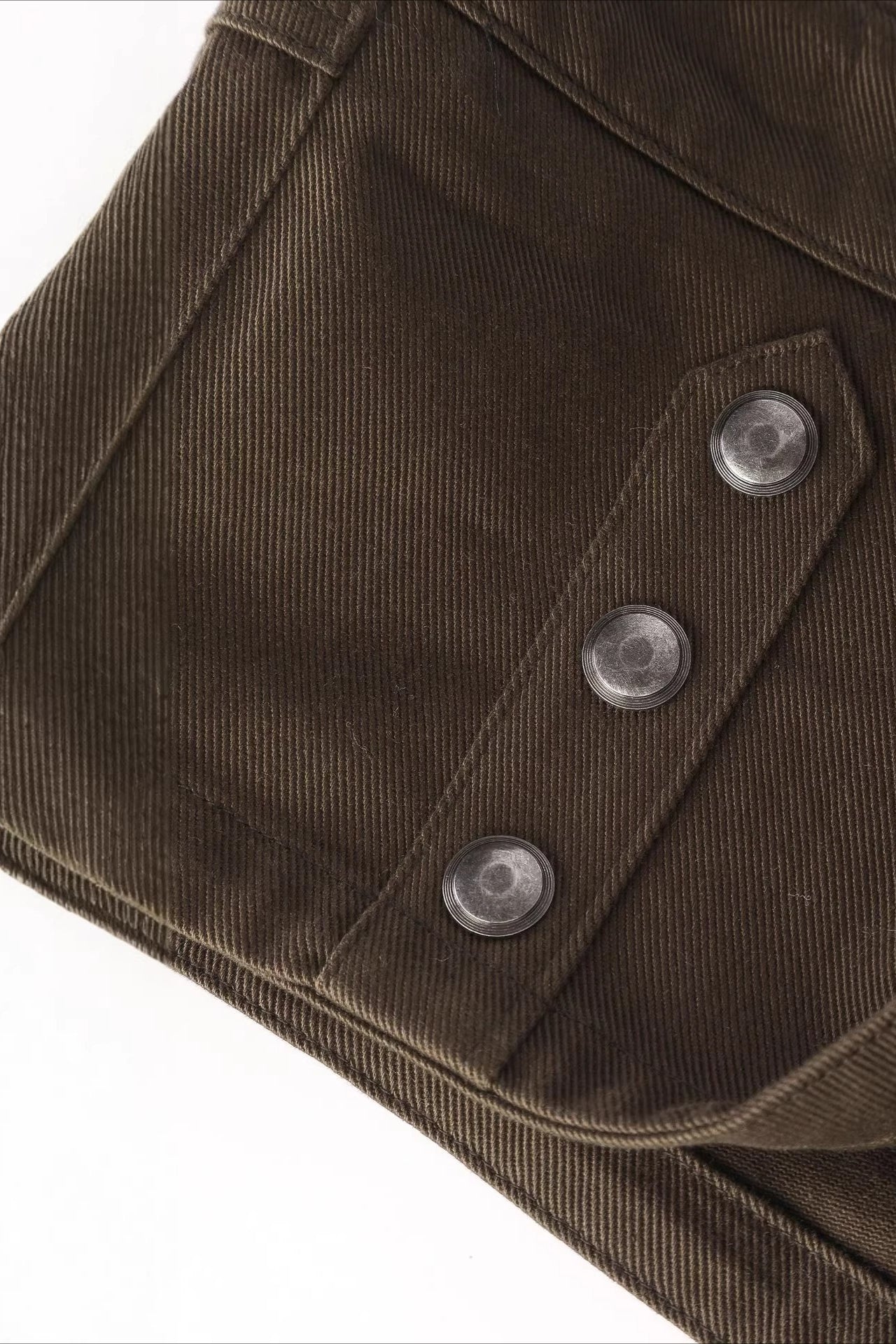 Double-Button Hot Pants