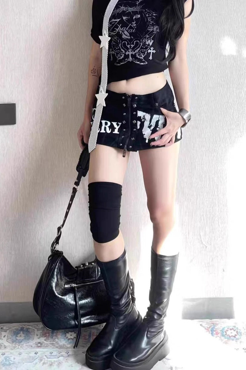 Edgy Zipper Studded Mini Shorts Main image
