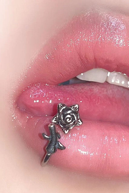 Vintage Antique Rose Lip Stud