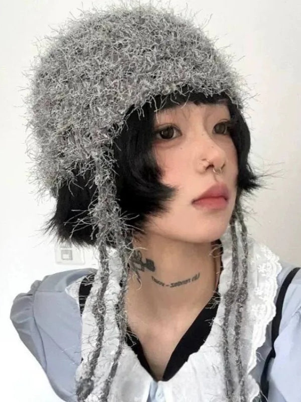 Y2K Hand crocheted Tassel Strap Retro Hollow Knitted Hat Main image