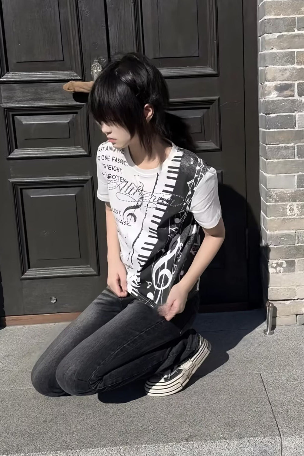 Piano Graphic Fitted T Shirt